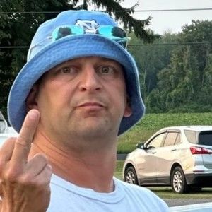 Meet your Posher, Jason